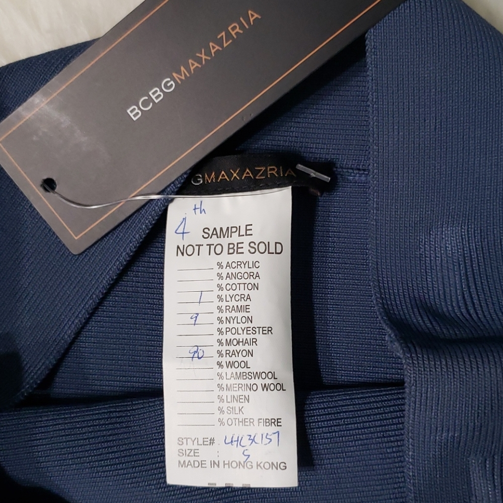 ❗SOLD❗BCBG MaxAzria Bandage Mini Skirt - Picture 10 of 11